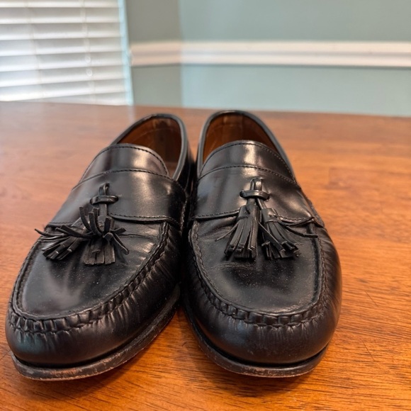 Allen Edmonds Stowe Black Leather Tassel Loafers size 8 E wide main image 5